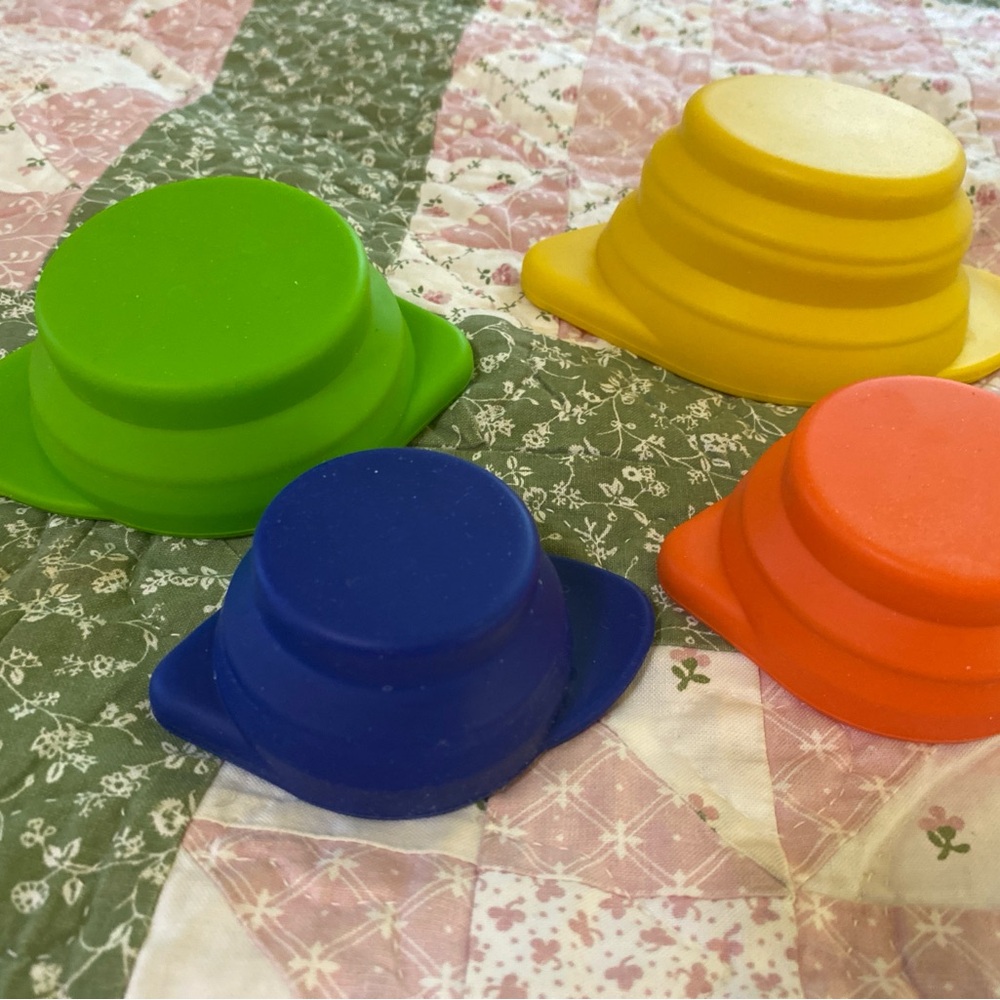 Colorful Measuring Cups Set - Picture 3 of 8